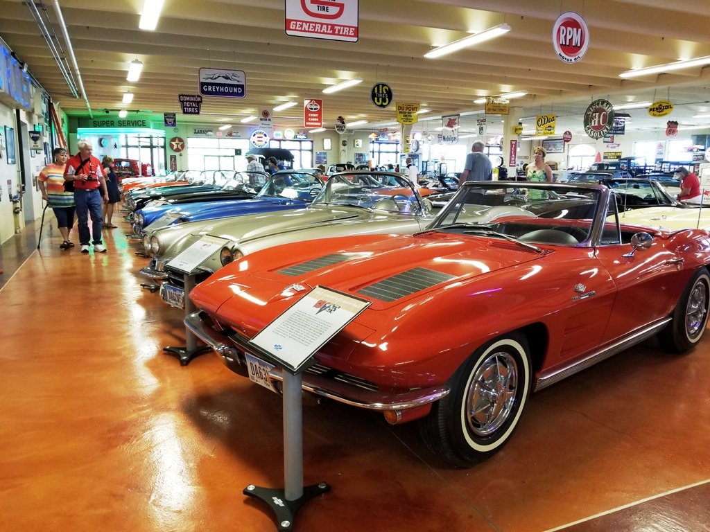 Ankeny Iowa Trip - Dennis Albaugh Car Collection - Corvette Club of ...